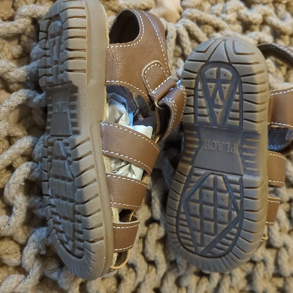 NWT Sz 9 Toddler Children's Place Fisherman Sandals Closed-Toe Faux Leather